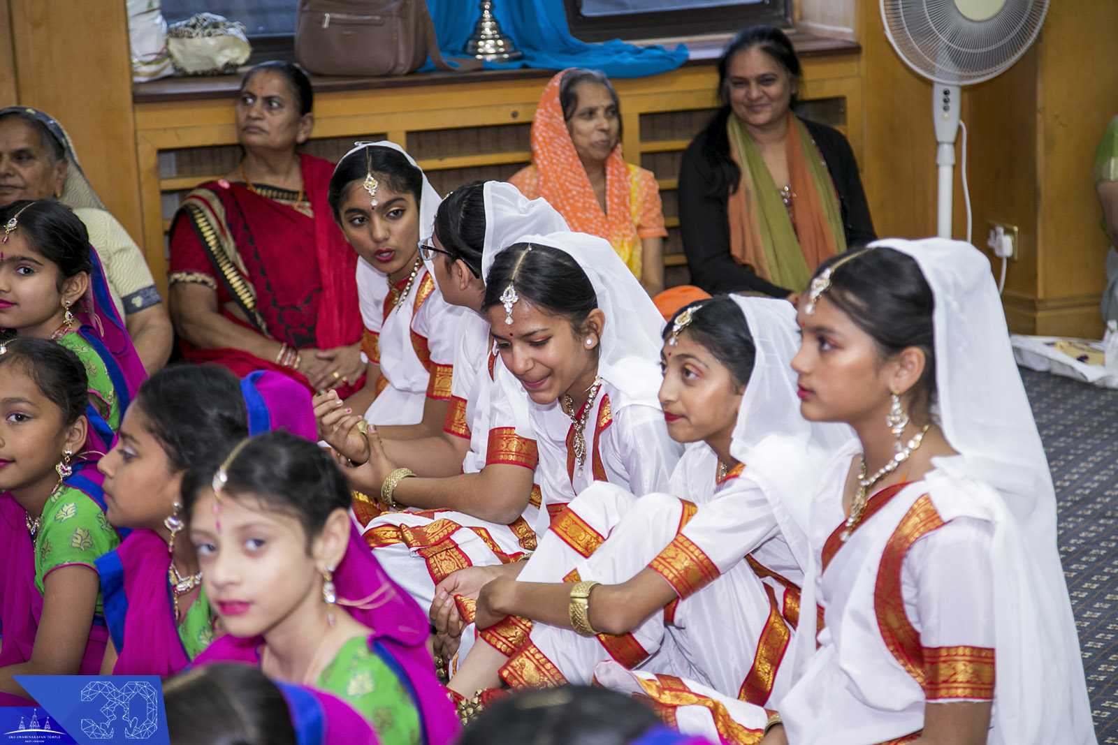 78 copy - ©1987-2017 SKS Swaminarayan Temple East London